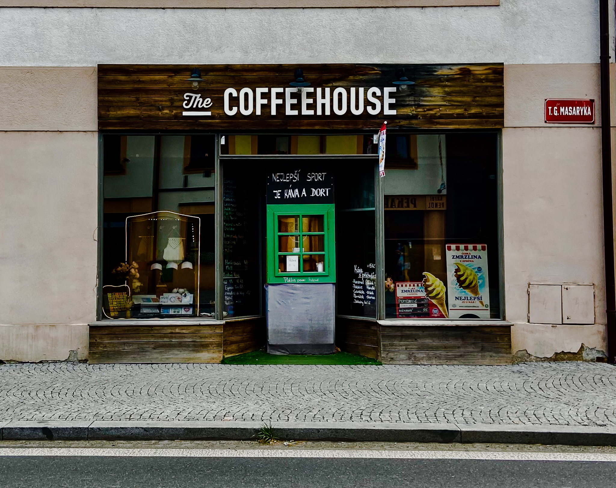 TheCoffeHouse